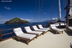 Dewi Nusantara 10702181_pdancersundeckhigh640 Liveaboards 10702181_pdancersundeckhigh640.jpg