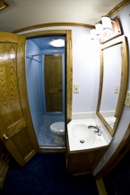 M/V Yemaya 69339559_bad_wc Liveaboards 69339559_bad_wc.jpg